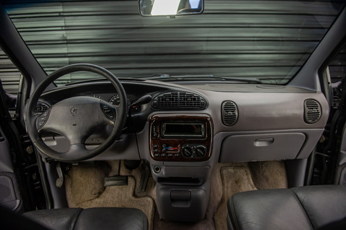 Imagem 7 de 10 de 1997 Chrysler Grand Caravan Le 3.3
