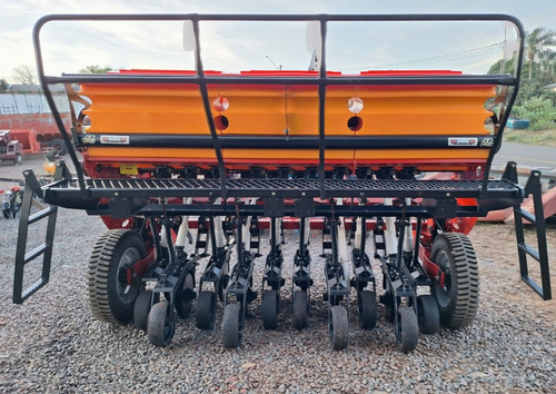 Plantadeira Múltipla Max Multiseed 2210 Ano 2018