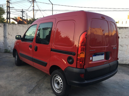 Kangoo Ph3 Confort 1.6 5asientos 2p