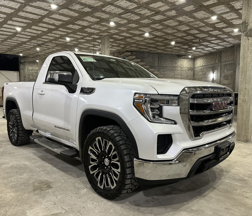 GMC Sierra 5.4 Cabina Regular Sle 4x4 At