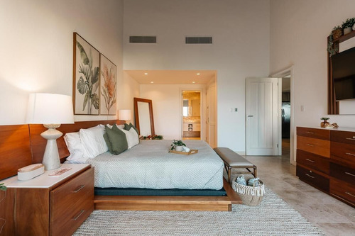 Renta Apartamento En Primera Linea De Playa, Punta Palmera, Cap Cana, Punta Cana