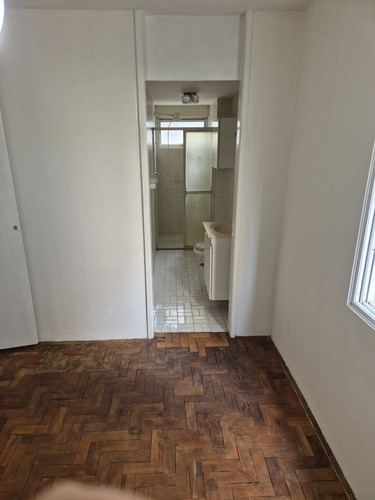 Apartamento 3 Quartos 2 Banheiros 1 Suíte Otimo