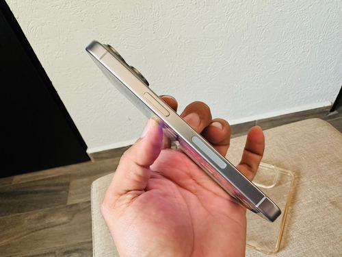 Apple iPhone 15 Pro 512gb Esim Bateria 100% Libre Telcel Movi Att Garantia Mayo 2025 (Usado)