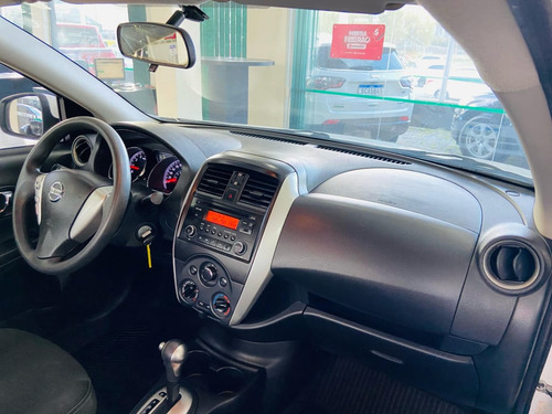 Nissan Versa 1.6 16V FLEX SV 4P XTRONIC
