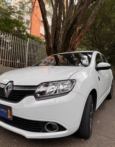 Renault Sandero 1.6 Intens / At