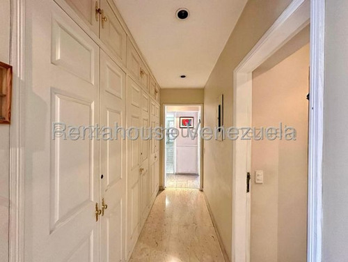 Apartamento En Venta En Santa Eduvigis Rl