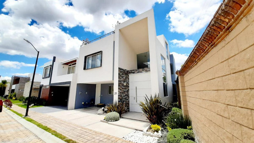 Imagen 1 de 14 de Casa En Venta En Cluster Baja California Sur Lomas De Angelopolis San Andres Cholula Puebla