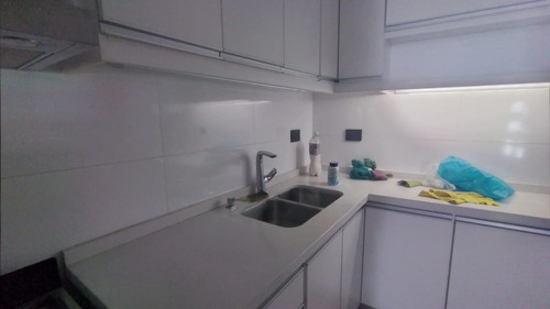 Imagen 9 de 23 de Alquilo Gran Casa En Villa Crespo 5amb 4 Dormitorios