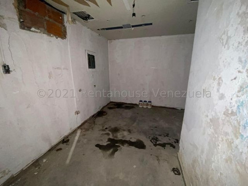 Imagen 23 de 30 de Casa Comercial En Las Mercedes/ Cod. Flex: 22-6882