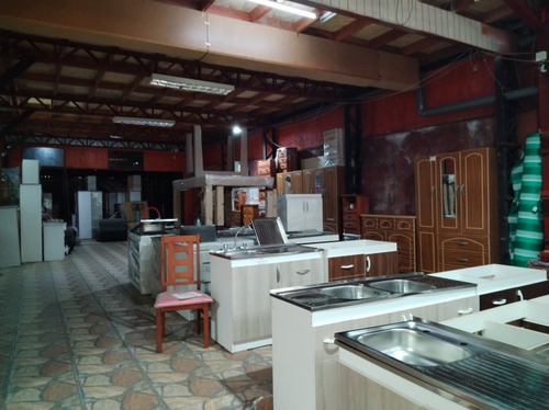 Gran Local Comercial En Venta Villarrica