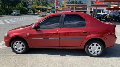 Renault Logan Expression 1.6 mt modelo 2015