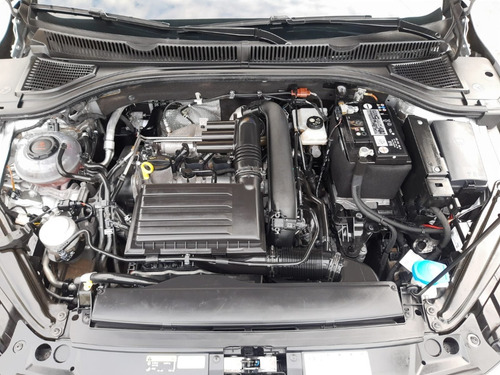 Imagen 12 de 14 de 2019 Volkswagen Jetta Trendline 1.4 Lts Como Nuevo