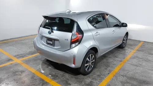 Toyota Prius C 1.5 Hev Auto