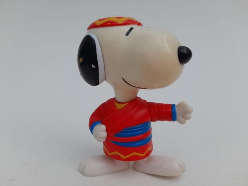 Snoopy Alrededor Del Mundo (taiwán) Mcdonald Del Año 1999 
