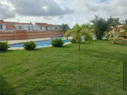 Imagen 19 de 20 de En Venta Casa En Tucacas Jossy001