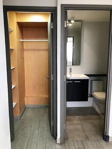Departamento En Arriendo De 2 Dorm. En Macul