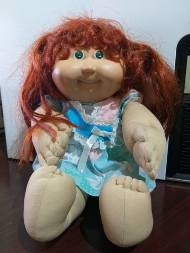 Muñeca Cabbage Patch 1983, Cabello Rojo, No Estambrado. (Usado)