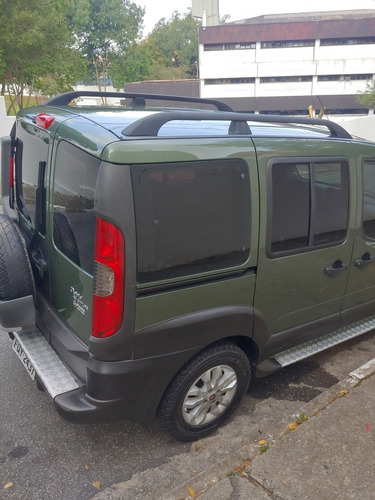 Fiat Doblo 2014 1.8 16v Adventure Flex 5p