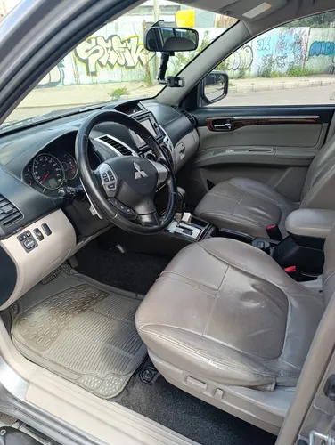 Mitsubishi Nativa 3.0l