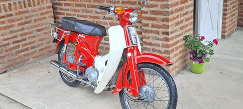 Honda C90