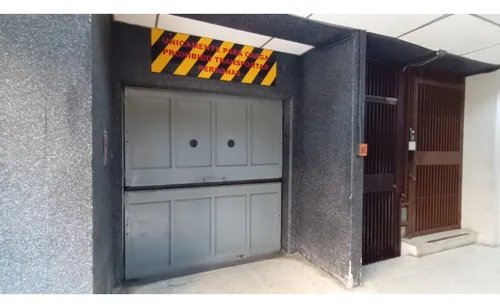 Venta. Edificio. La Urbina (pdl)