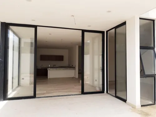 Casa En Venta En Margaritas Cholul, Mérida, Yucatán.