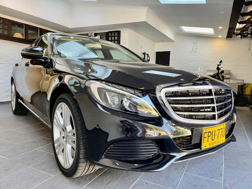 Imagen 12 de 20 de Mercedes-benz Clase C 2018 2.0 Cgi Exclusive