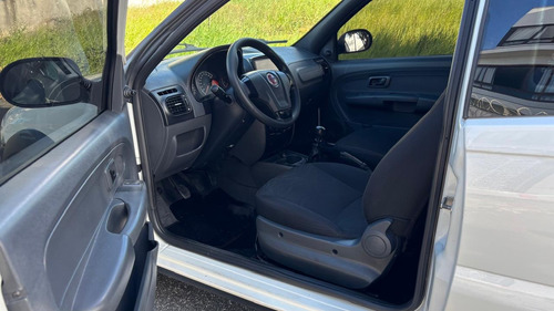 Fiat Strada 1.4 Hard Working Cab. Dupla Flex 3p