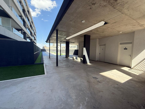 Departamento En Moreno Center