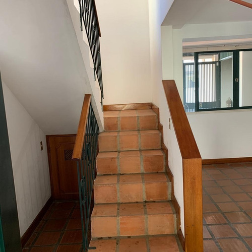 Imagen 5 de 9 de Se Vende Townhouse Merida - Alto Chama 170m2