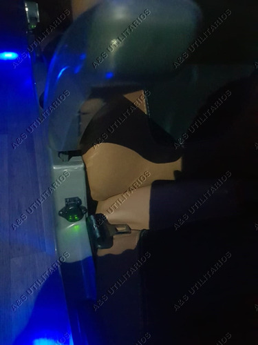 Imagem 6 de 9 de Marcopolo Volare Fly 10 Ano 2020 32 Lug Wc Ais Ref 666