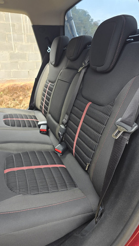 Fiat Toro 2.4 16v Freedom Road Flex 4x2 Aut. 4p