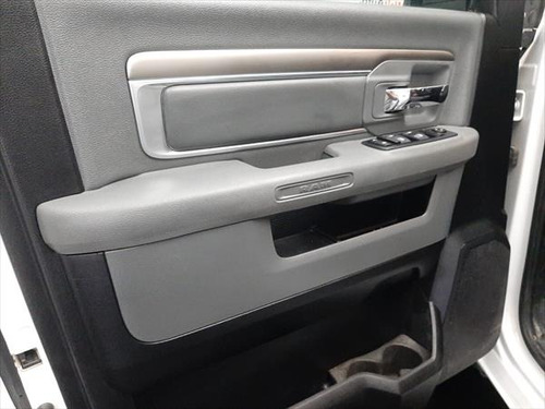 Imagen 11 de 15 de Ram 2500 Crew Cab Hd Slt Trabajo V8 At 4x4 2017