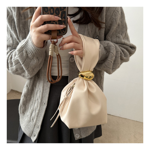 Bolso De Mano De Poliuretano Con Cremallera Lateral Para Fie