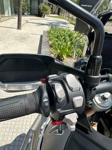 Triumph Tiger 900 Rally-no Bmw Gs900-no Multriestada