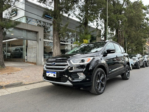 Ford Kuga 2.0 Titanium At Awd