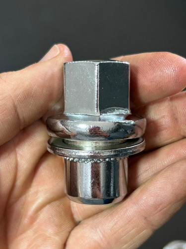 Porcas Roda Land Rover C/ Arruela M14x1,5 20 Pçs - Chave 22