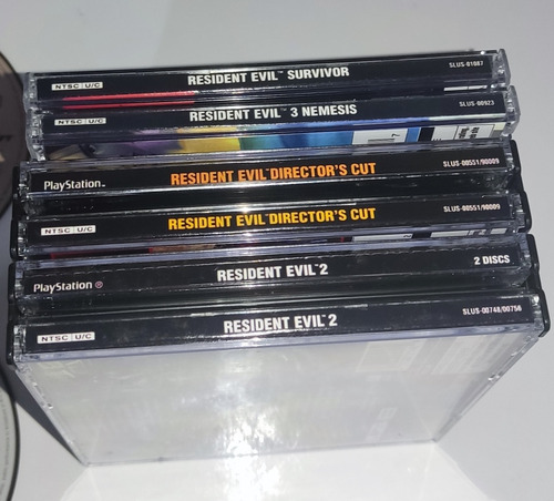 Resident Evil Coleção3 - Midia Preta Ps1 Com Manual E Pôster