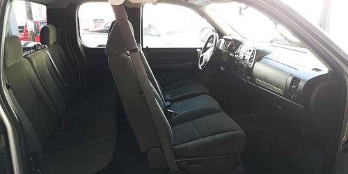 Imagen 11 de 15 de Chevrolet Cheyenne 2008 5.3 2500 Cab Ext B 4x4 Mt