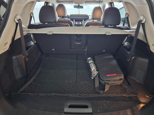 Nissan X-Trail 2.5 Exclusive 3 Row Cvt