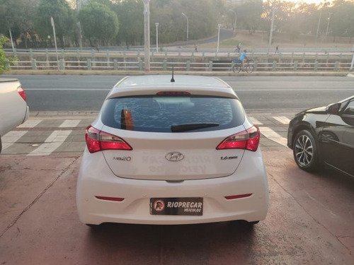 Imagem 8 de 9 de Hb20 1.6 Comfort Plus 16v Flex 4p Manual