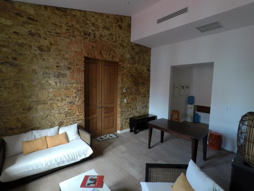 Imagen 10 de 14 de Venta De Apartamento Amoblado En Casco Antiguo 20-2893