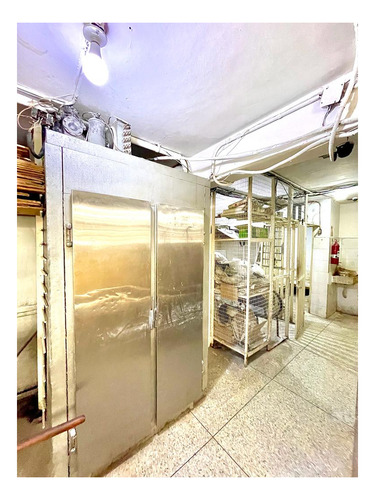 Imagen 7 de 7 de Prestigiosa Panadería De Mas De 30 Años En Venta! C-6173043