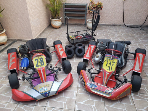 Imagem 1 de 12 de Kart Equipe Com 2 Karts