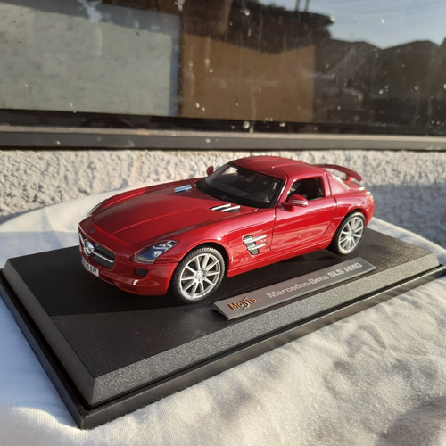  Miniatura Carro Porsche Mercedes-benz Sls Amg  1/18 Maisto