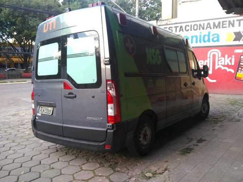 Renault Master H2l2 2015 Ambulância