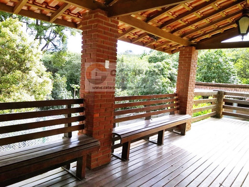 Imagem 3 de 12 de Belíssima Chácara Para Moradia Ou Veraneio!