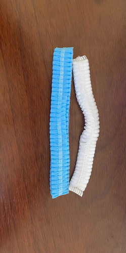 Imagen 2 de 2 de Gorros Desechables Blancos Y Azules