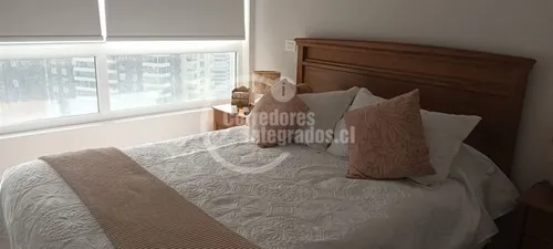 Departamento En Venta De 1 Dorm. En Concón, Con Vista Al Mar