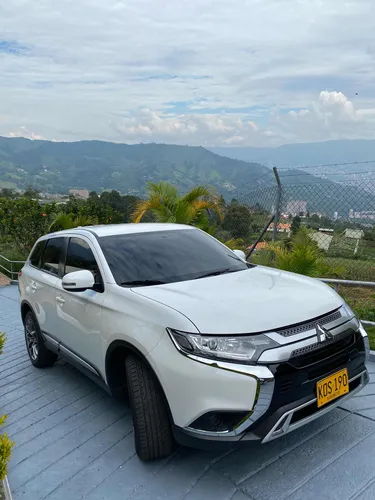 Mitsubishi Outlander Kaiteki Outlander kaiteki